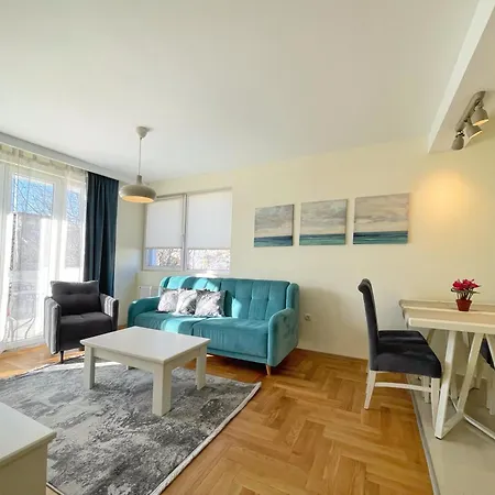 Irena 5 *